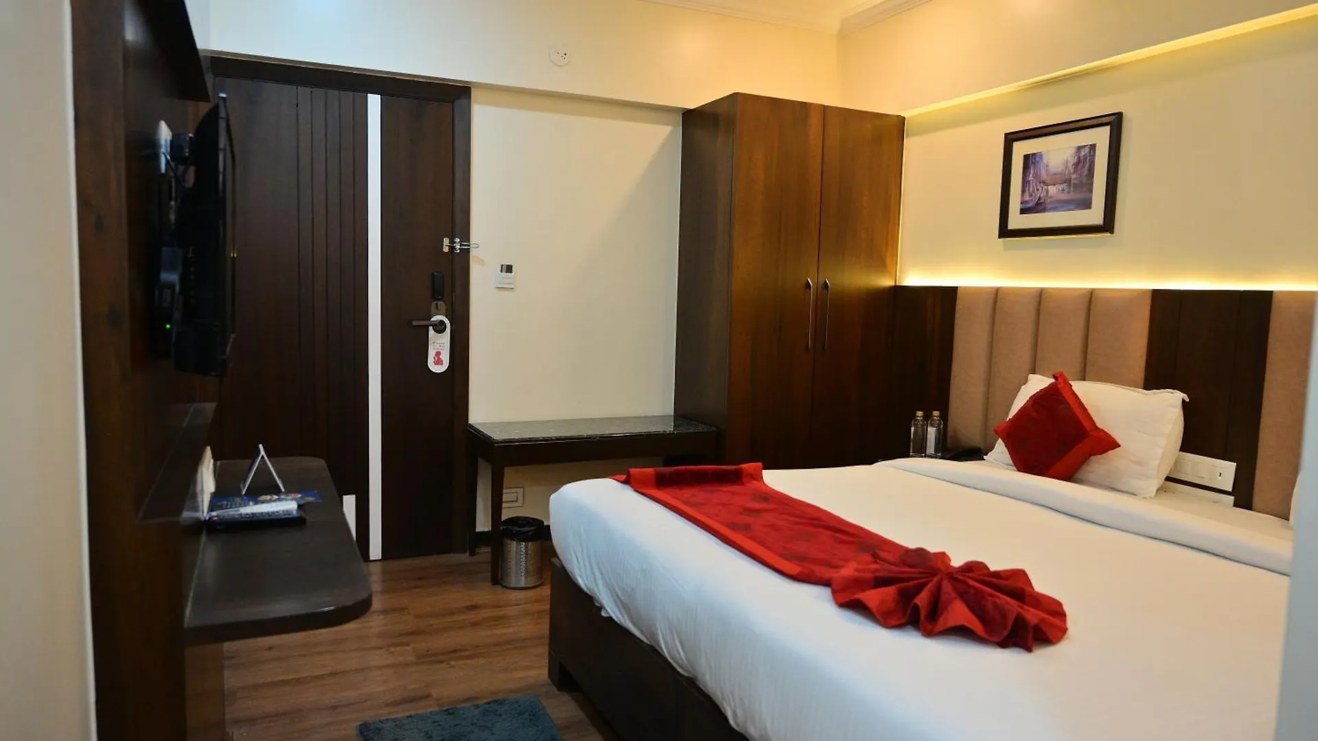 Hotel Golden Riviera Mysore